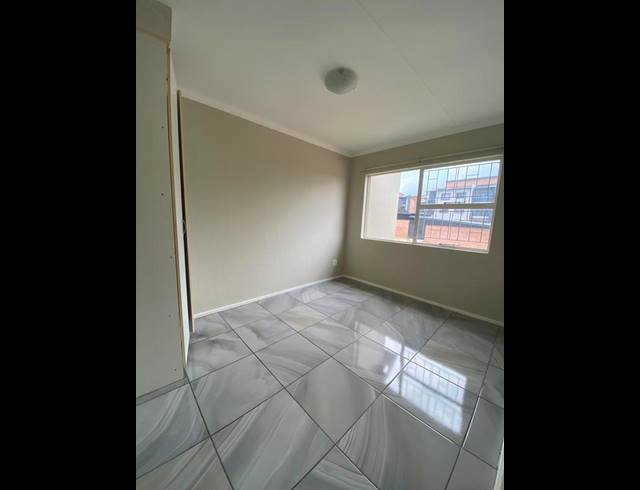 2 BEDROOM PROPERTY TO RENT IN VORNA VALLEY